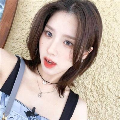 远山淡影